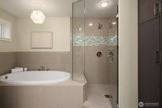 8917 Fauntleroy Way SW, Seattle, WA 98136
