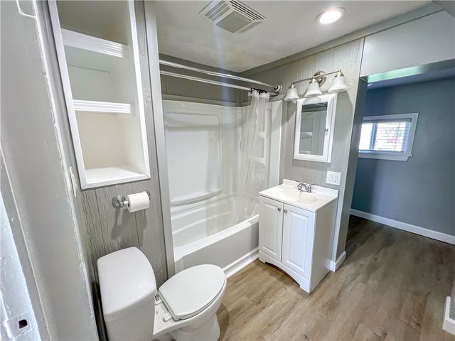 615 Broad St, City Of Washington, PA 15301