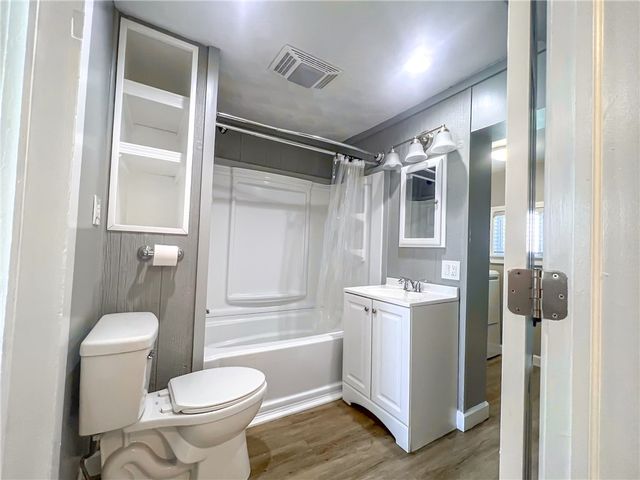 615 Broad St, City Of Washington, PA 15301