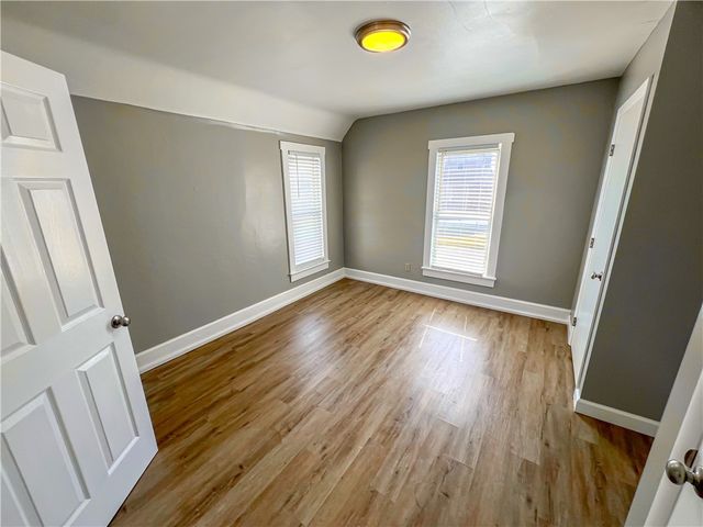 615 Broad St, City Of Washington, PA 15301