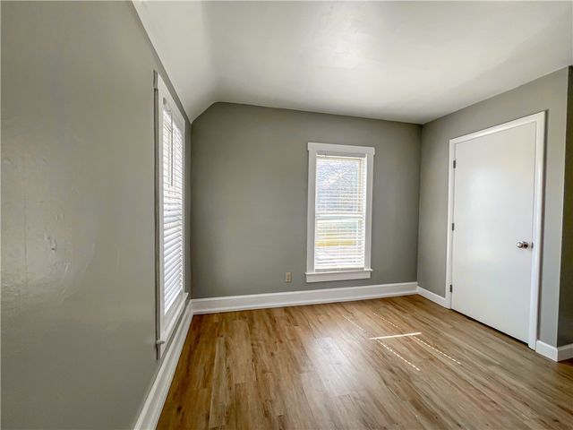 615 Broad St, City Of Washington, PA 15301