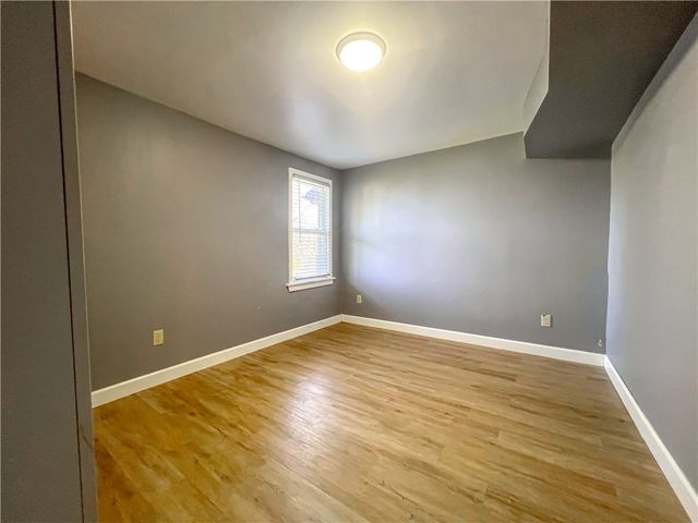 615 Broad St, City Of Washington, PA 15301