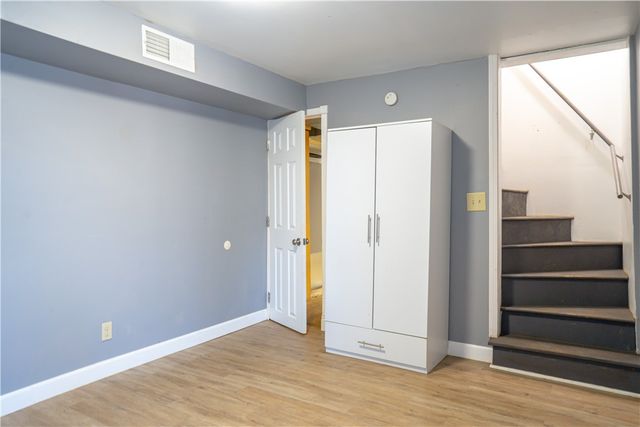 615 Broad St, City Of Washington, PA 15301