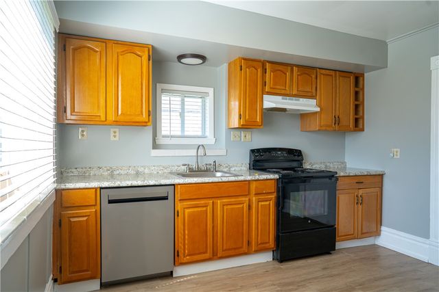615 Broad St, City Of Washington, PA 15301