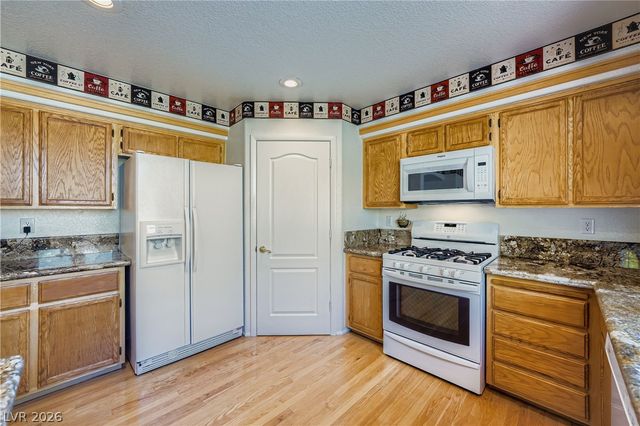 1720 Plata Pico Drive, Las Vegas, NV 89128