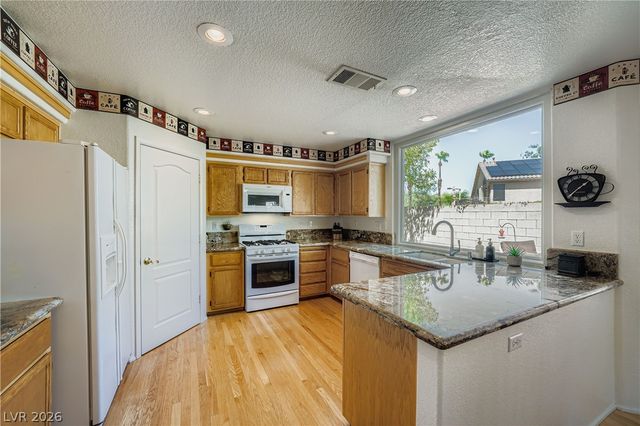 1720 Plata Pico Drive, Las Vegas, NV 89128