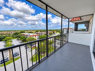 4174 Inverrary Dr 1011, Lauderhill, FL 33319