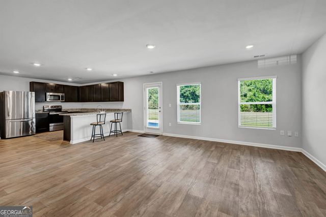 750 Clydes Way, Jackson, GA 30233