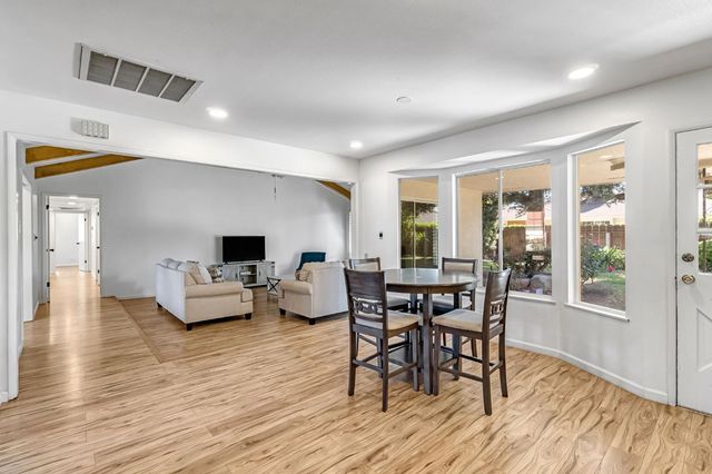 7656 N Hayston Avenue, Fresno, CA 93720