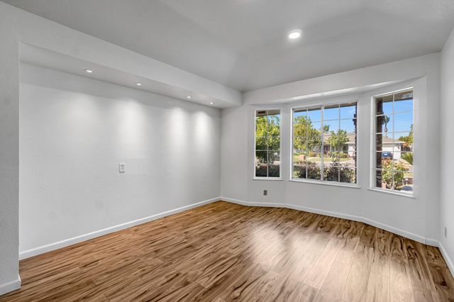 7656 N Hayston Avenue, Fresno, CA 93720