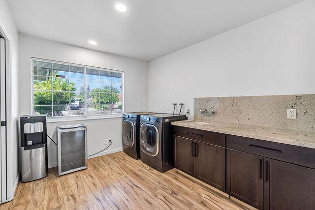 7656 N Hayston Avenue, Fresno, CA 93720