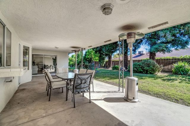 7656 N Hayston Avenue, Fresno, CA 93720