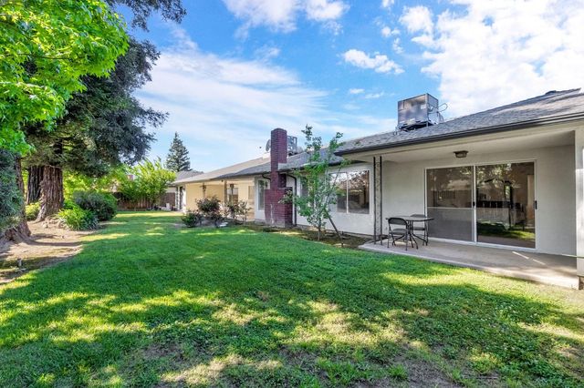 7656 N Hayston Avenue, Fresno, CA 93720