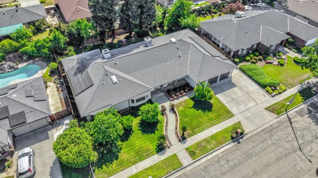 7656 N Hayston Avenue, Fresno, CA 93720