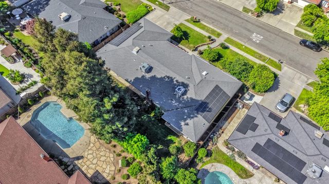 7656 N Hayston Avenue, Fresno, CA 93720