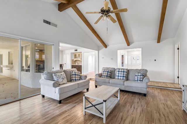 7656 N Hayston Avenue, Fresno, CA 93720