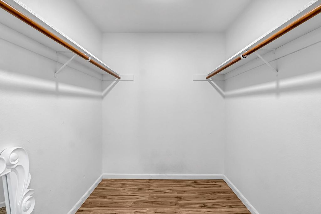 Image 35 of property listing at 7656 N Hayston Avenue, Fresno, CA 93720