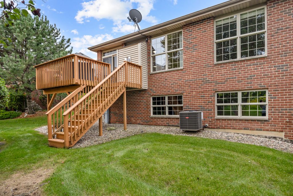 18021 Breckenridge Boulevard, Orland Park, IL 60467 — photo 4