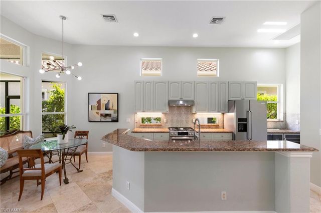 8956 Cherry Oaks TRL, Naples, FL 34114