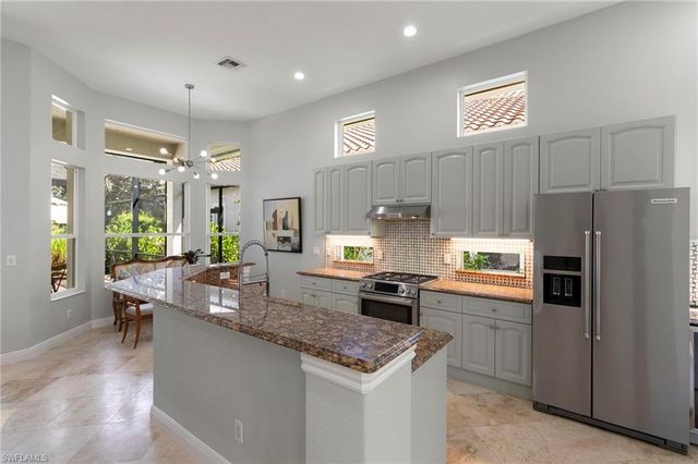 8956 Cherry Oaks TRL, Naples, FL 34114