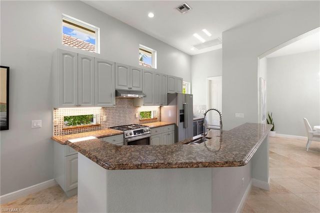 8956 Cherry Oaks TRL, Naples, FL 34114