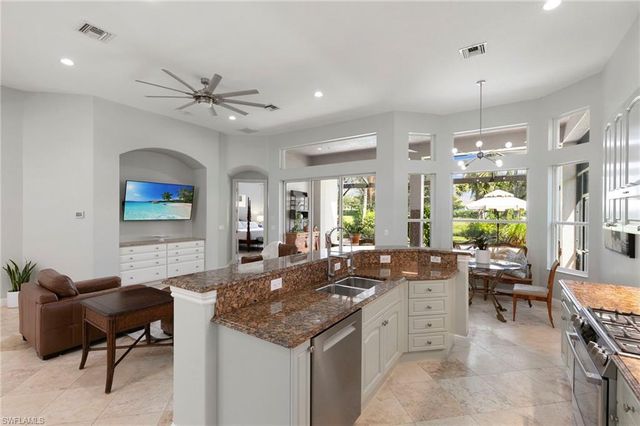 8956 Cherry Oaks TRL, Naples, FL 34114