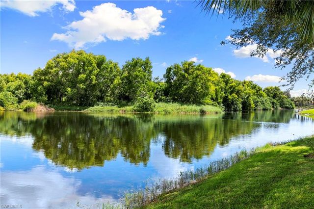 8956 Cherry Oaks TRL, Naples, FL 34114
