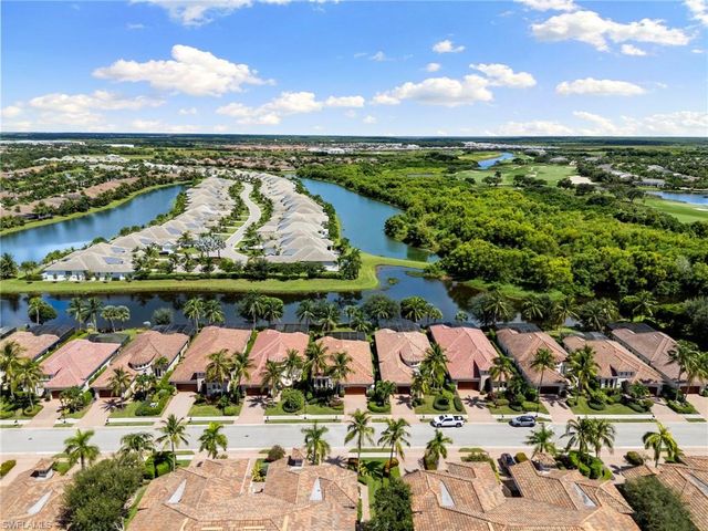 8956 Cherry Oaks TRL, Naples, FL 34114