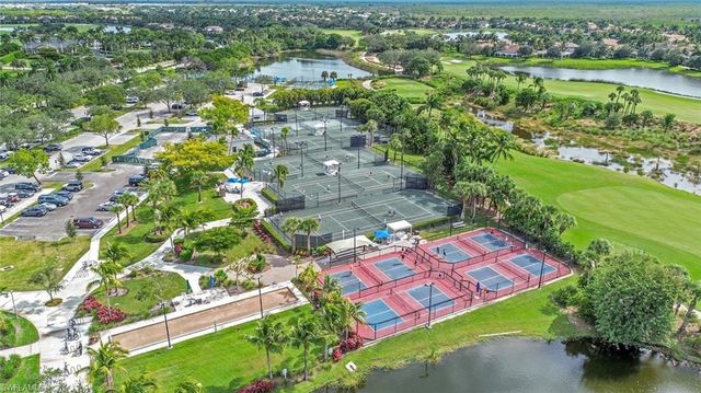 8956 Cherry Oaks TRL, Naples, FL 34114