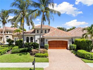 8956 Cherry Oaks TRL, Naples, FL 34114