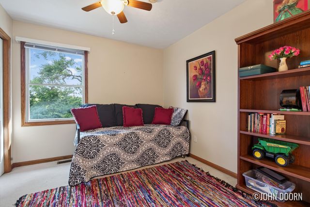 4808 Paramount Drive NE, Grand Rapids, MI 49525