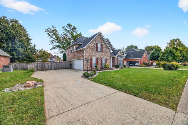 3017 Schoolside St, Murfreesboro, TN 37128