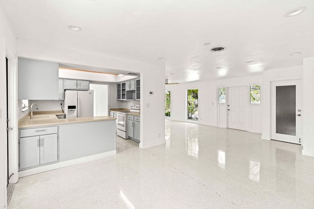 817 Westwind Drive, North Palm Beach, FL 33408