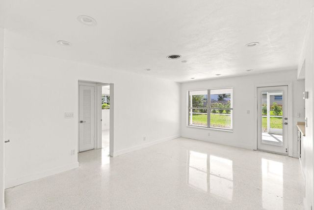 817 Westwind Drive, North Palm Beach, FL 33408