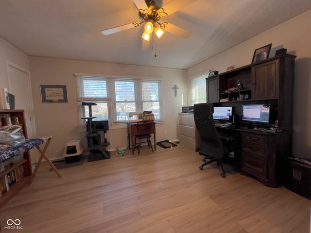 7674 Deerfield Drive, Greenfield, IN 46140