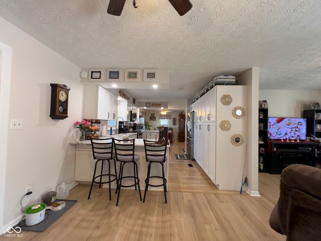 7674 Deerfield Drive, Greenfield, IN 46140