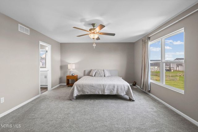 199 Valley Hall Drive, Perrysburg, OH 43551