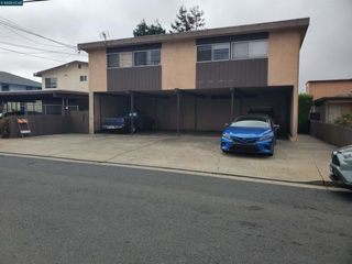 5600 Carlos Ave, Richmond, CA 94804