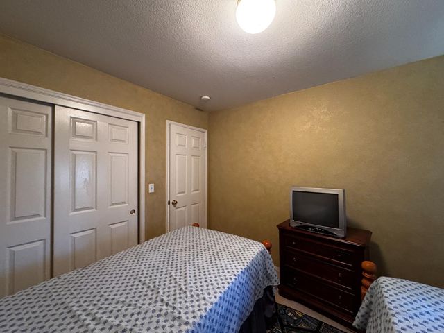 435 Blueridge Drive, Madera, CA 93637