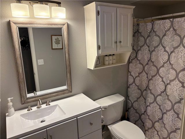 80 Mayfair Drive, Bella Vista, AR 72715