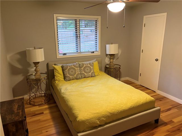 80 Mayfair Drive, Bella Vista, AR 72715