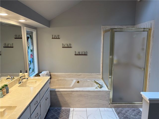 80 Mayfair Drive, Bella Vista, AR 72715