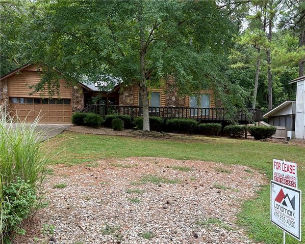 80 Mayfair Drive, Bella Vista, AR 72715