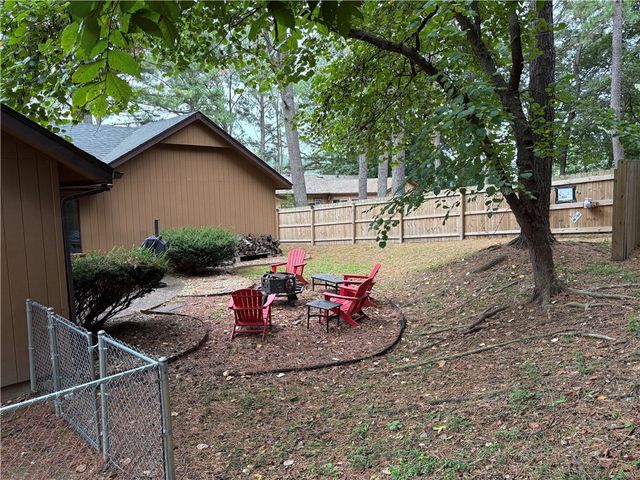 80 Mayfair Drive, Bella Vista, AR 72715