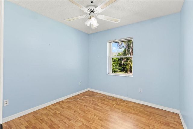 2923 SE Bella Rd, Port St Lucie, FL 34984