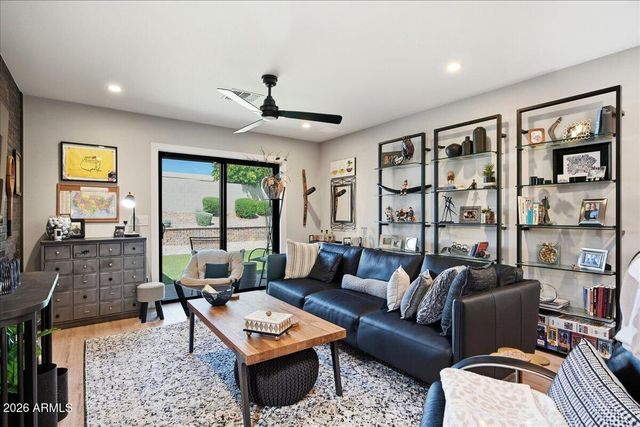 6608 E PHELPS Road E, Scottsdale, AZ 85254