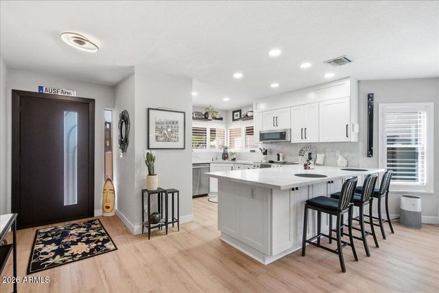 6608 E PHELPS Road E, Scottsdale, AZ 85254