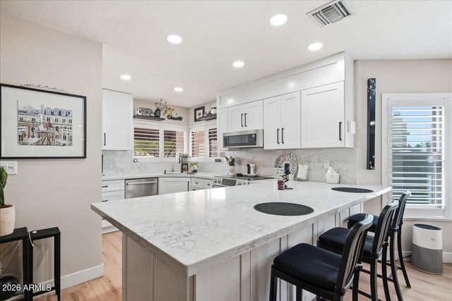 6608 E PHELPS Road E, Scottsdale, AZ 85254