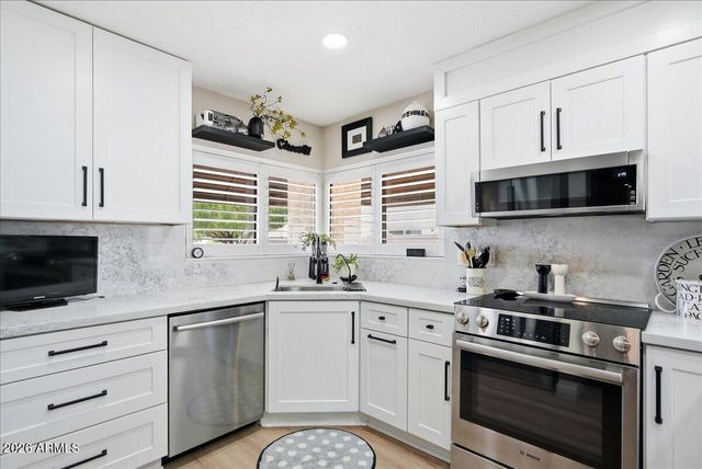 6608 E PHELPS Road E, Scottsdale, AZ 85254