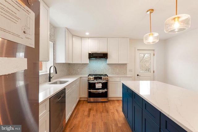 1090 EDDYSTONE AVE, Eddystone, PA 19022